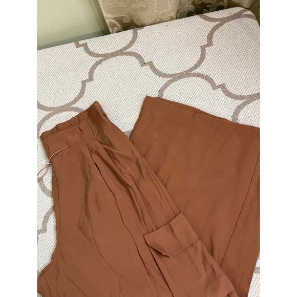 Anthropologie Bungee cord Wide Leg Culottes Brown Pants, size small, MSRP $128 - Picture 2 of 15